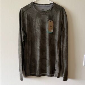 Prana Olive Camouflage Long Sleeve Tee